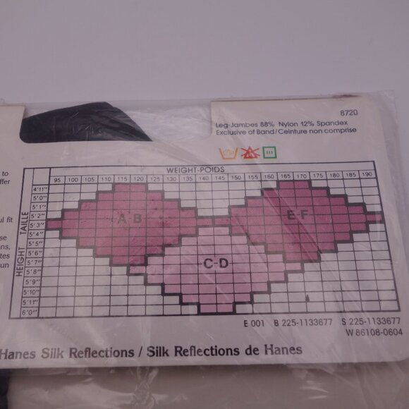 Vintage Hanes Silk Reflections Sandalfoot 8720 JET Size A-B Thigh Highs - Picture 9 of 11